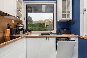 House Ostoya Wrzosowo by Renters