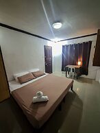 Flo Bed and Breakfast