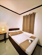 Flo Bed and Breakfast