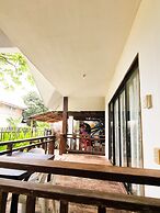 Flo Bed and Breakfast