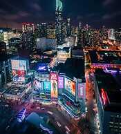 Waterfront Luxury Suites