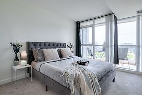 Waterfront Luxury Suites