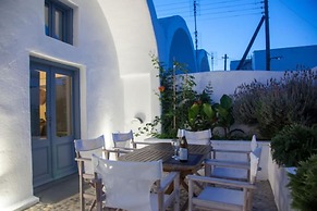 Onirondas Villas Dom Style in Fira City