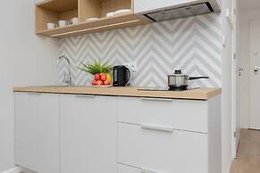 Nocznickiego Studios by Renters