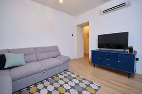 Bacci Central 2-Bedroom Apartment