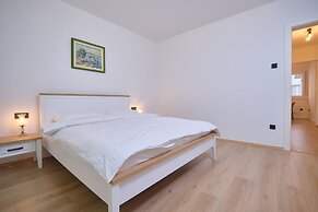Bacci Central 2-Bedroom Apartment