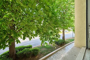 Bacci Central 2-Bedroom Apartment