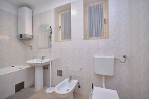 Bacci Central 2-Bedroom Apartment