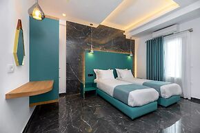 Deluxe Suites Santorini