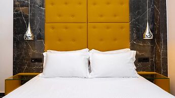 Deluxe Suites Santorini