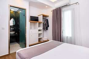 Deluxe Suites Santorini