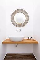 Deluxe Suites Santorini