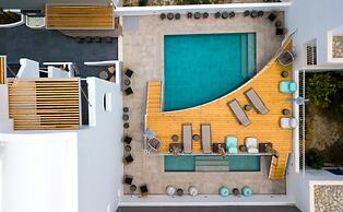 Deluxe Suites Santorini