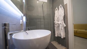 Dimora Fantasia Charme B&B