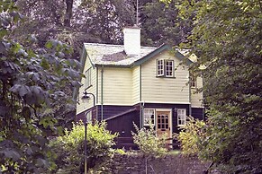 Acorn Cottage