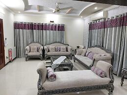 Beautiful 3-bed House in Islamabad
