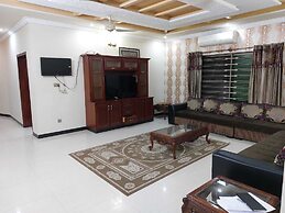 Beautiful 3-bed House in Islamabad