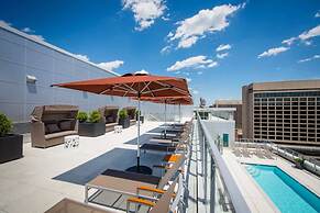 Wonderful 2BR Condo at Crystal City