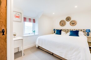Courtyard Cottage - Within the Helland Barton Farm Collection