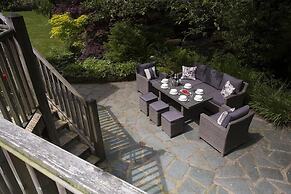 Rosewood by the River