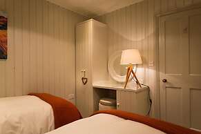 Rosewood by the River