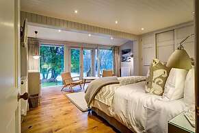 Rosewood by the River