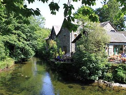 Fir Tree Cottage