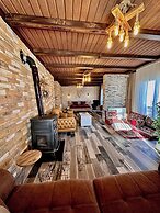 Yeşilsu taş konağı