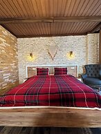 Yeşilsu taş konağı