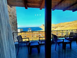 Yeşilsu taş konağı