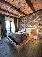 Yeşilsu taş konağı