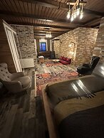 Yeşilsu taş konağı