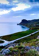 Yeşilsu taş konağı