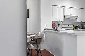 RS Boutique Suites - Fort York