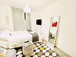 Sunrise Tree Guest House