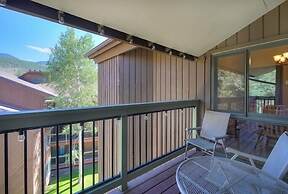 Updated 2Br Plus Loft Condo on Shuttle Route! Sleeps 8 & Kids Ski Free