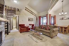 Updated 2Br Plus Loft Condo on Shuttle Route! Sleeps 8 & Kids Ski Free