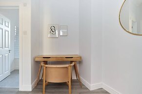 The Fulham Secret - Classy 5bdr Apartment