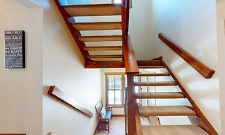 Snowcreek Vi The Lodges #1167 4 Bedroom Condo by RedAwning