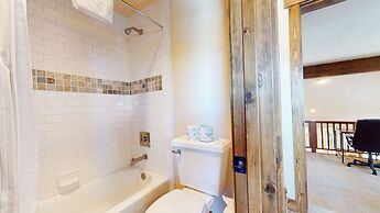 Snowcreek Vi The Lodges #1167 4 Bedroom Condo by RedAwning