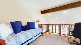 Snowcreek Vi The Lodges #1167 4 Bedroom Condo by RedAwning