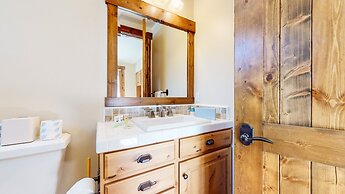 Snowcreek Vi The Lodges #1167 4 Bedroom Condo by RedAwning