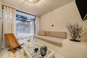 Provenza Luxury Residence by HOUSY HOST