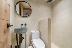 Provenza Luxury Residence by HOUSY HOST