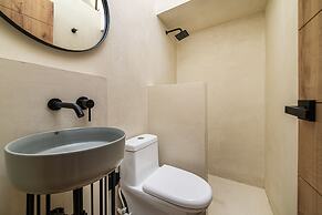 Provenza Luxury Residence by HOUSY HOST