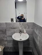 Stunning 3-bed Apartment in Heart of Cardiff Bay