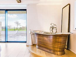 The Farmhouse - Within the Helland Barton Farm Collection