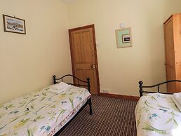 Tizzie Whizie Cottage