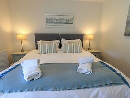 Stones Throw Cottage