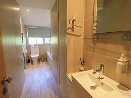 Stones Throw Cottage